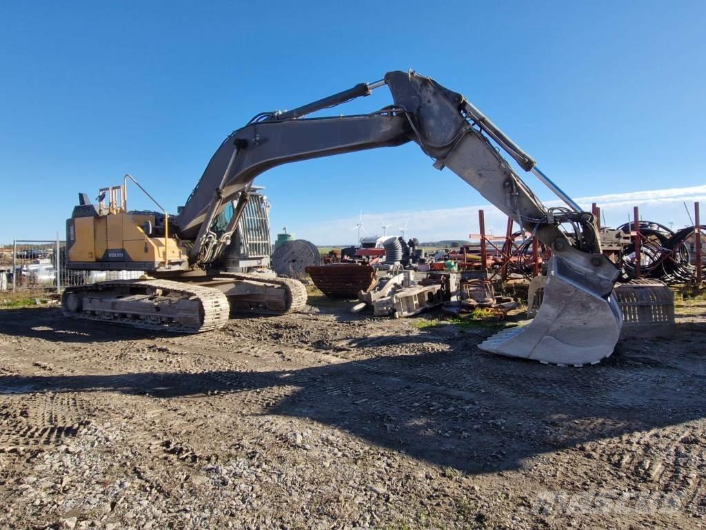 Volvo EC 300 EL Bageri guseničari