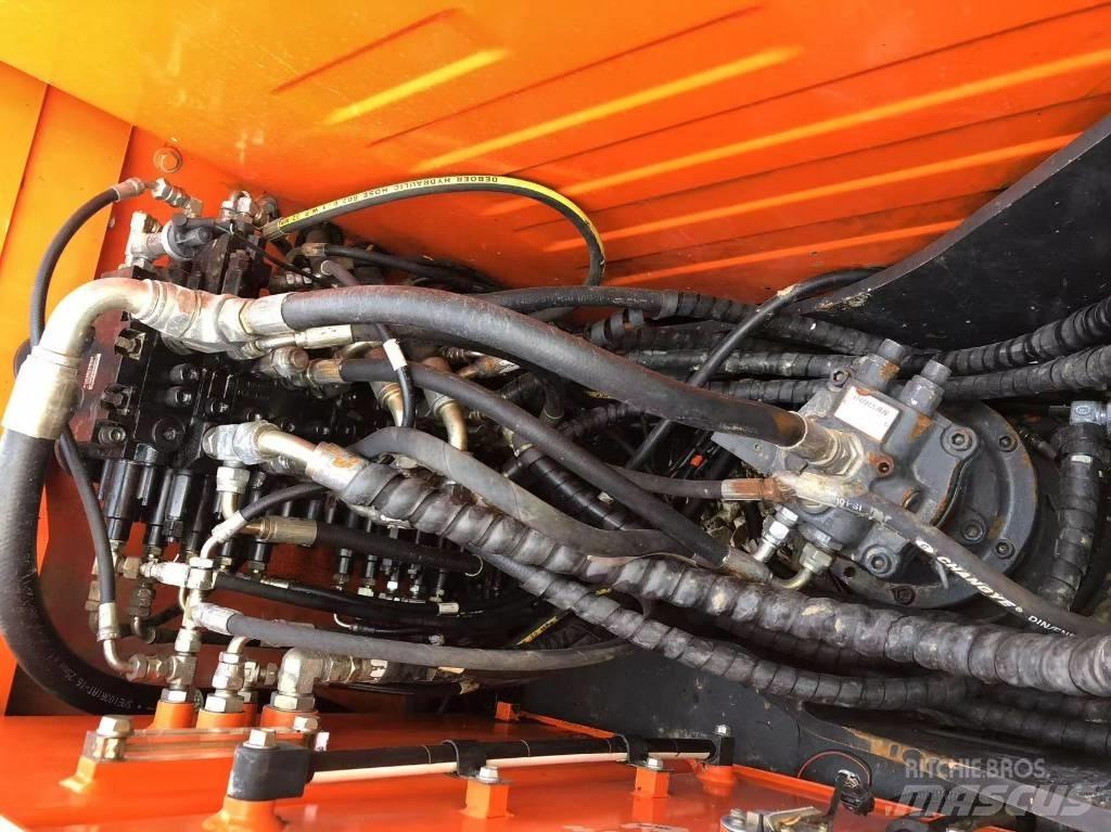 Doosan 75-9c Bageri guseničari