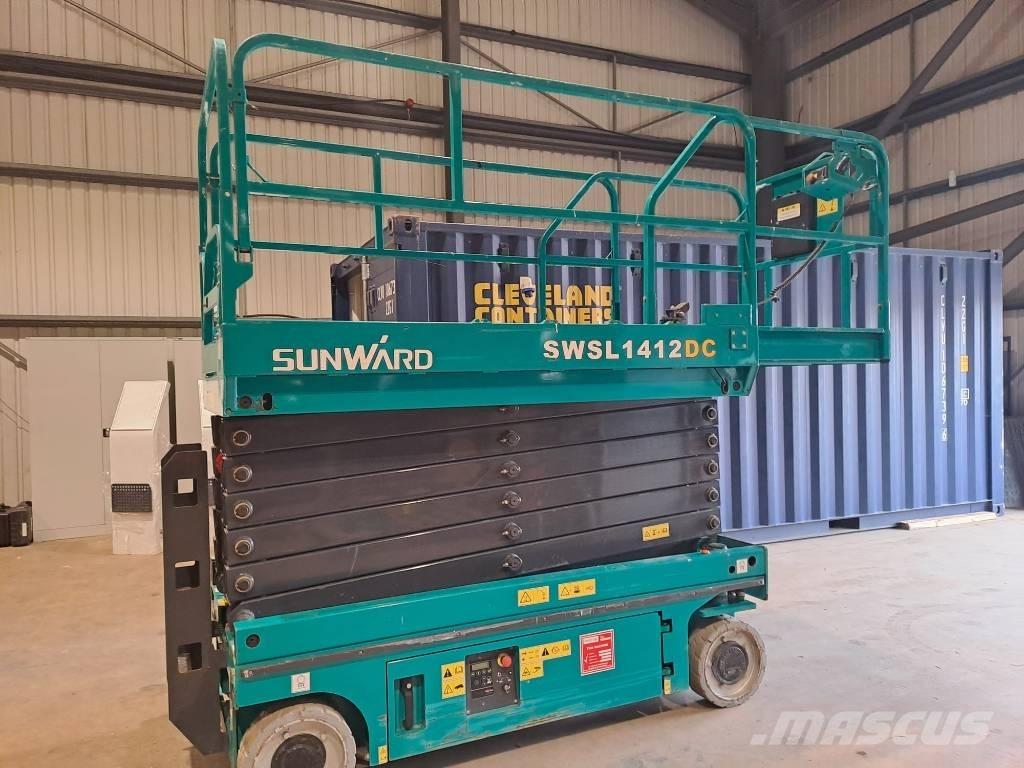 Sunward SWSL 1412 DC Makazaste platforme