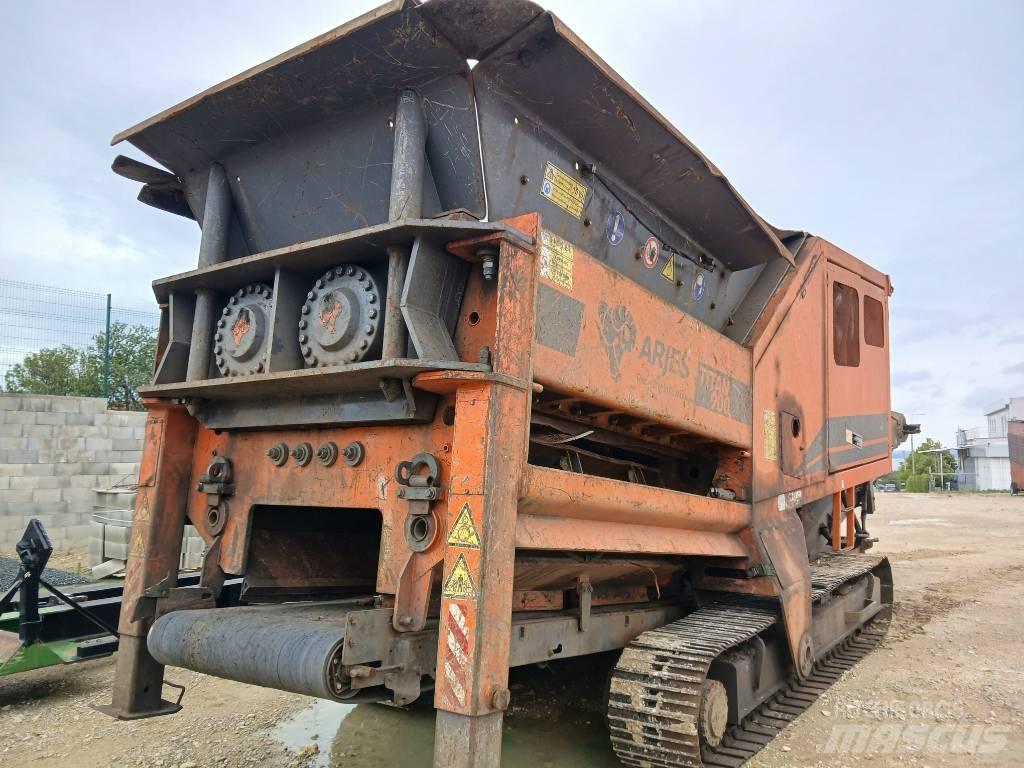 Arjes Titan 900 Mašine za uništavanje otpada