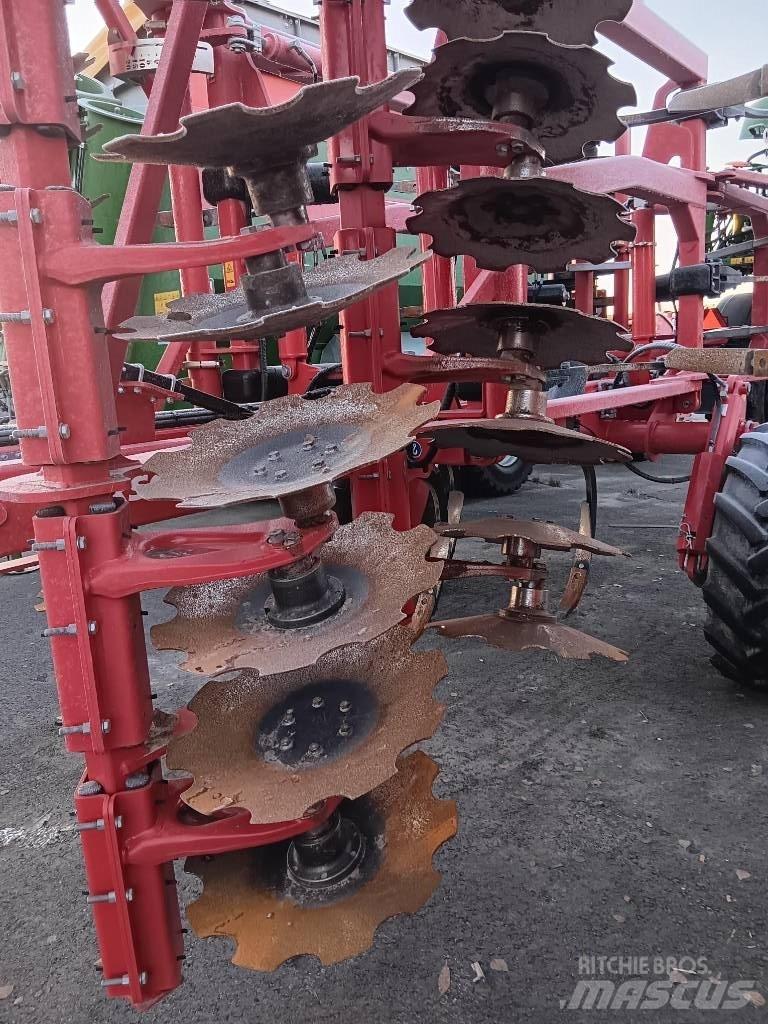 Horsch Terrano 4 MT Kultivatori