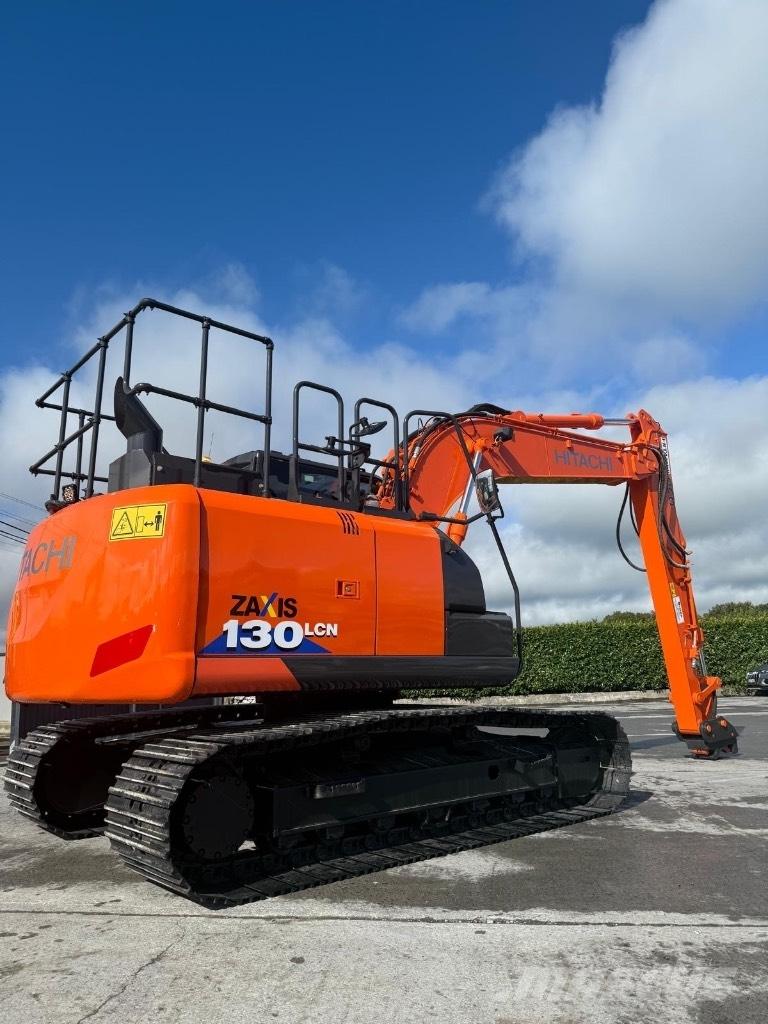 Hitachi Zaxis 130-6 Bageri guseničari