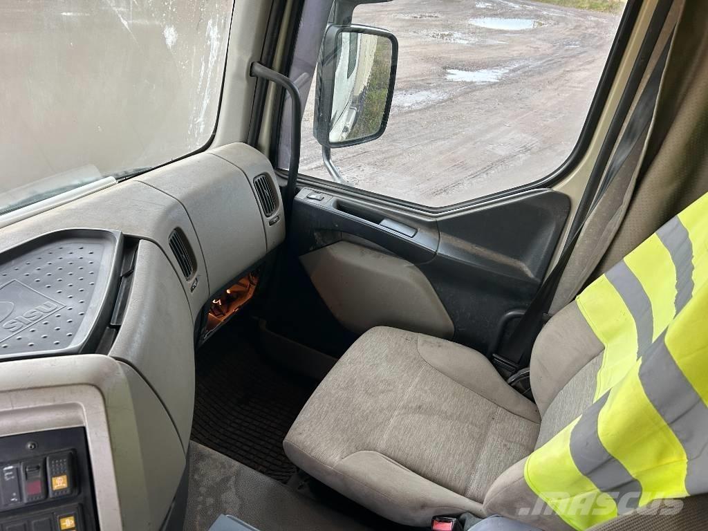 Sisu C600 Kiperi kamioni