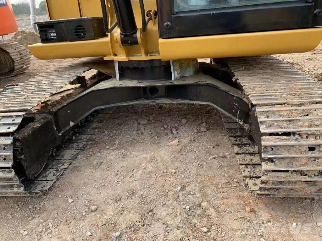 CAT 307 Mini bageri < 7t