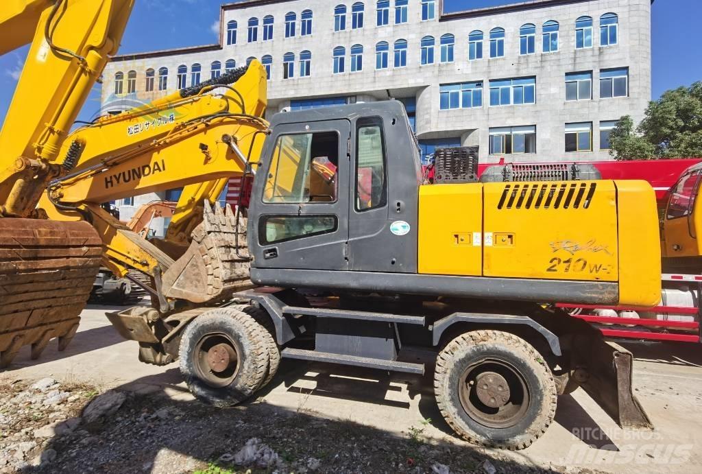 Hyundai R210W-7 Bageri točkaši