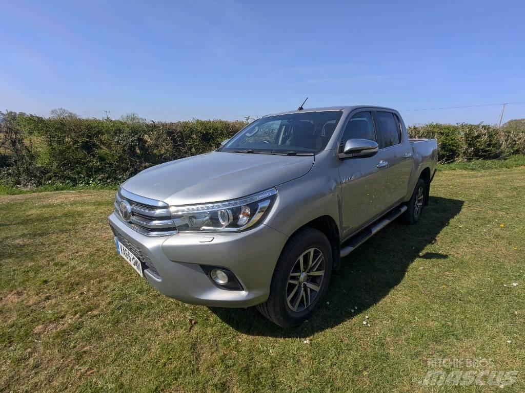 Toyota Hilux Pik up kamioni