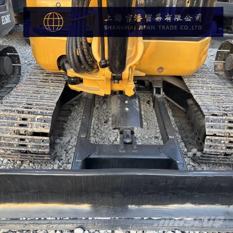 CAT 304 Mini bageri < 7t