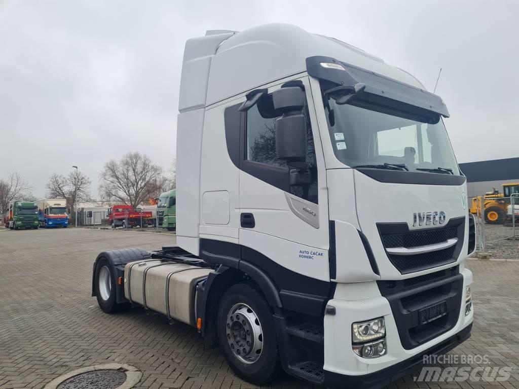 Iveco AS440ST/P  4kom. Tegljači