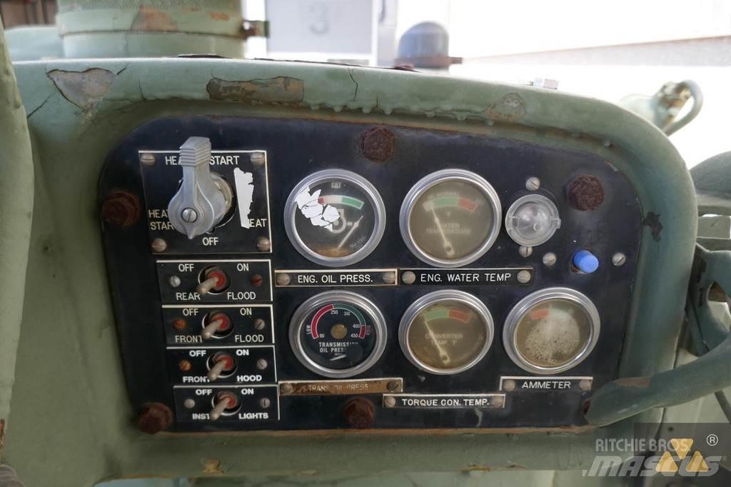 CAT D7F Ex-army Buldožeri guseničari