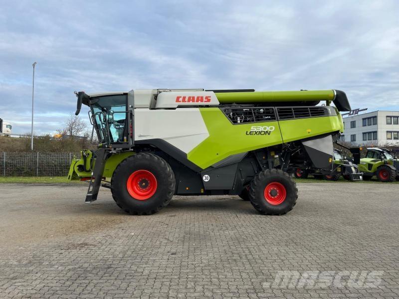 CLAAS LEXION 5300 Kombajni