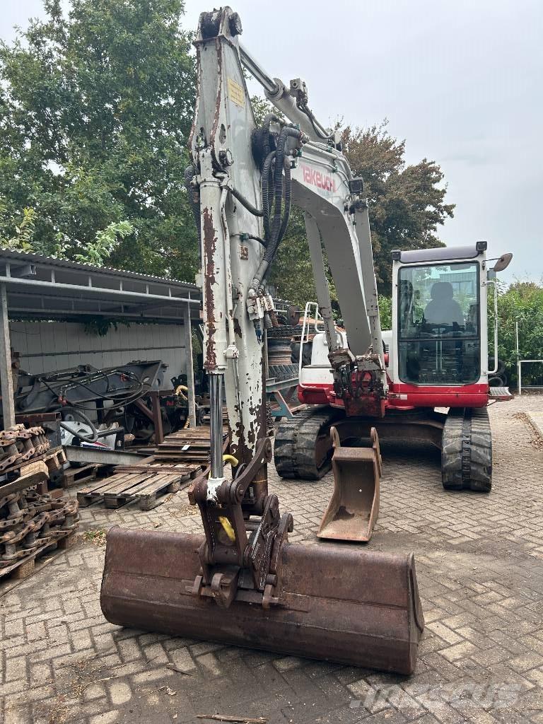Takeuchi TB070 Mini bageri < 7t