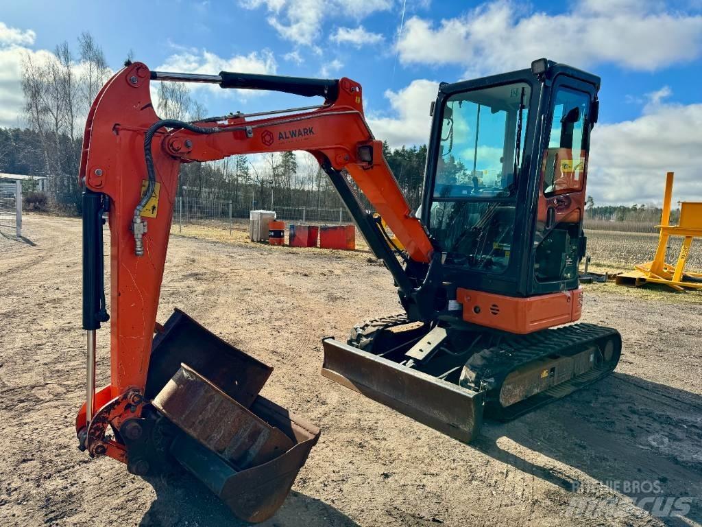 Hitachi ZX 26 U-6 Mini bageri < 7t