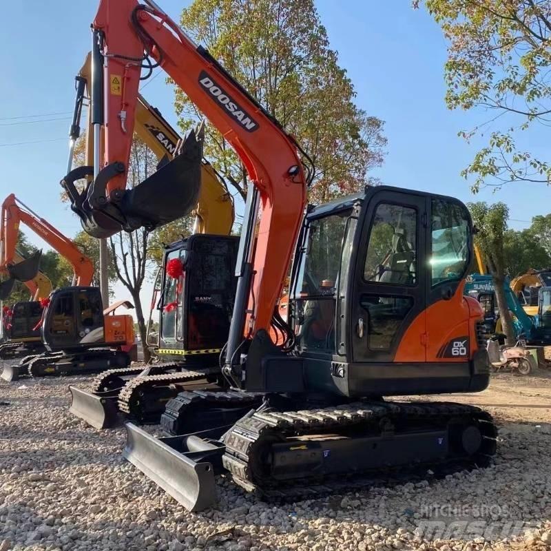 Doosan DX 60 Bageri guseničari