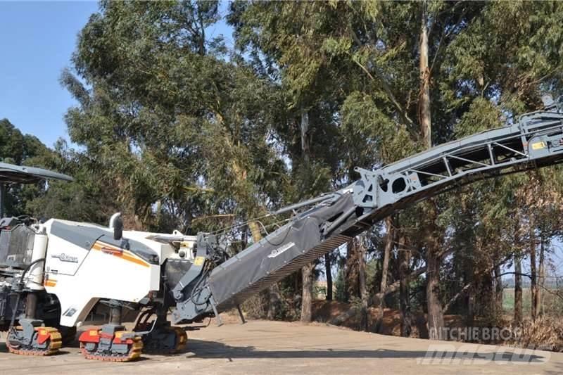 Wirtgen W130F Ostali kamioni