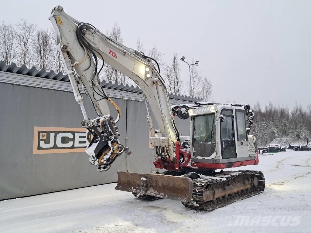Takeuchi TB 1140 Bageri guseničari