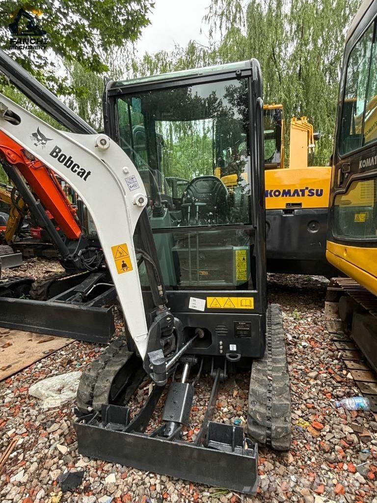  Bobcta E20 Mini bageri < 7t