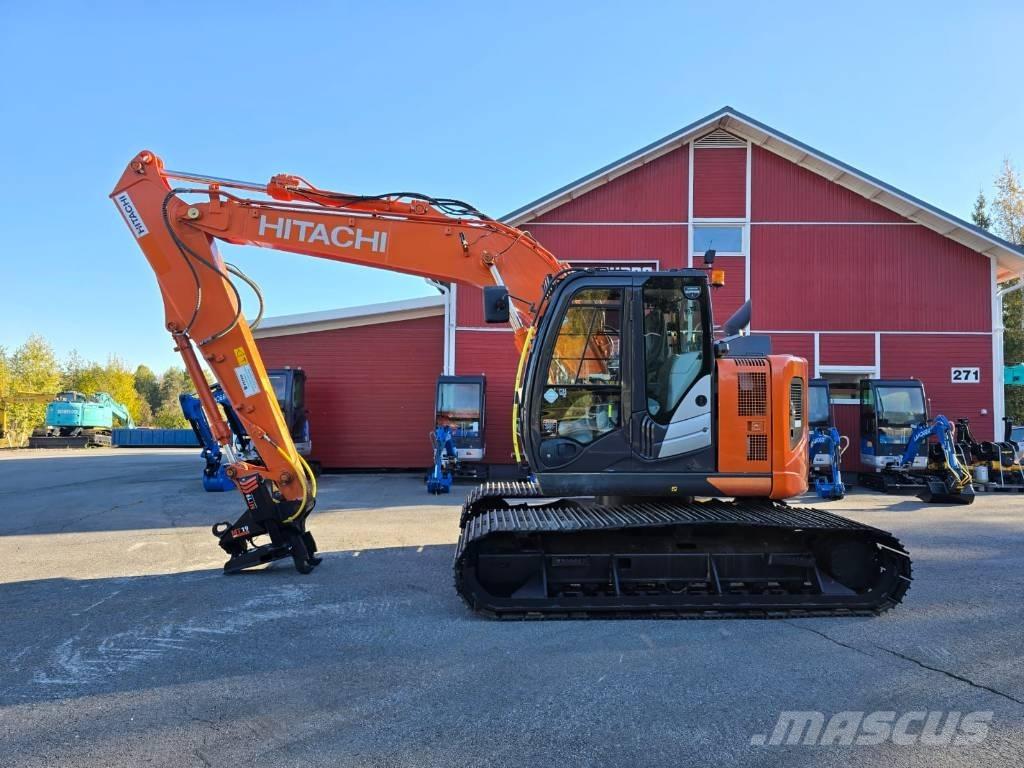 Hitachi ZX 135 US-6 Bageri guseničari