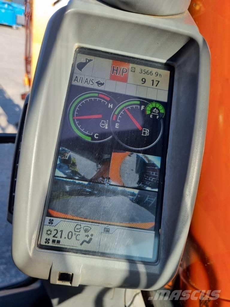 Hitachi ZX 135 US-6 Bageri guseničari