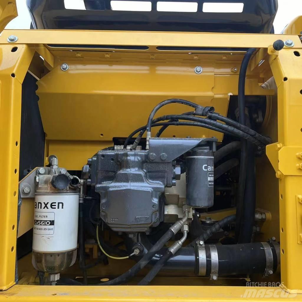Komatsu PC240 Bageri guseničari