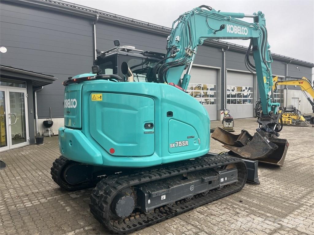 Kobelco SK 75 SR Midi bageri 7t – 12t