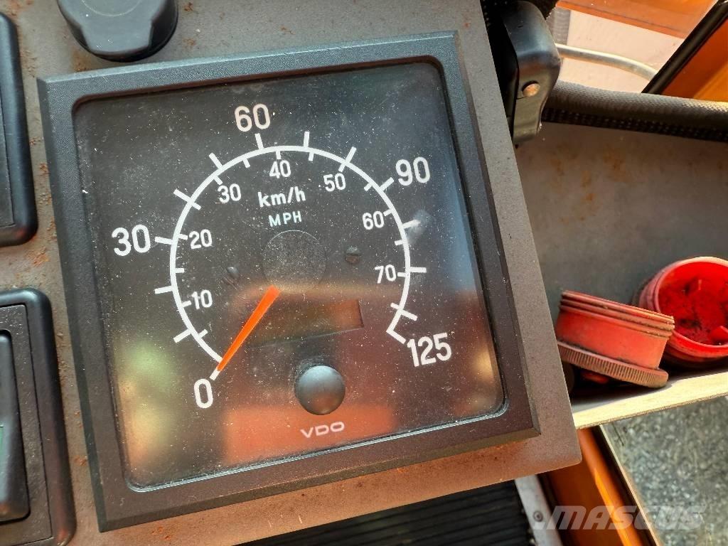 Hansa APZ 1003 Vozila za prevoz opreme za rad