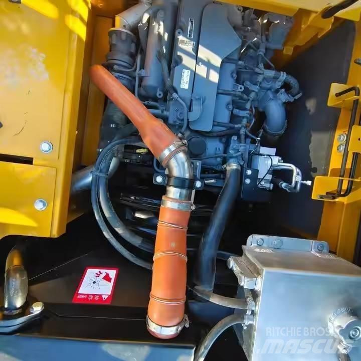 Sany SY125c Bageri guseničari