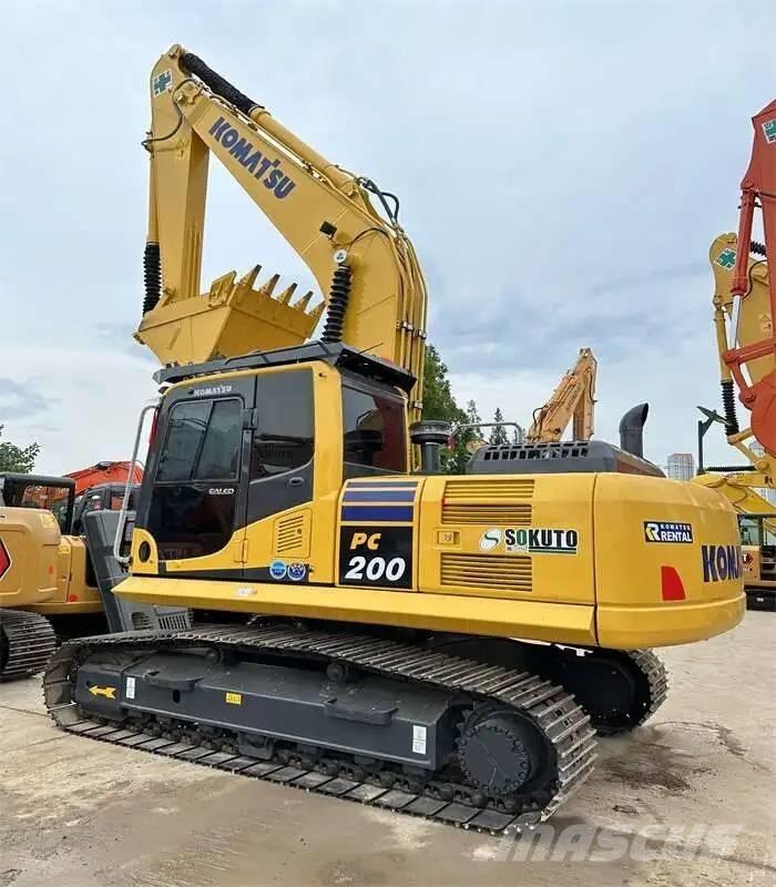 Komatsu PC 200-8 Bageri guseničari