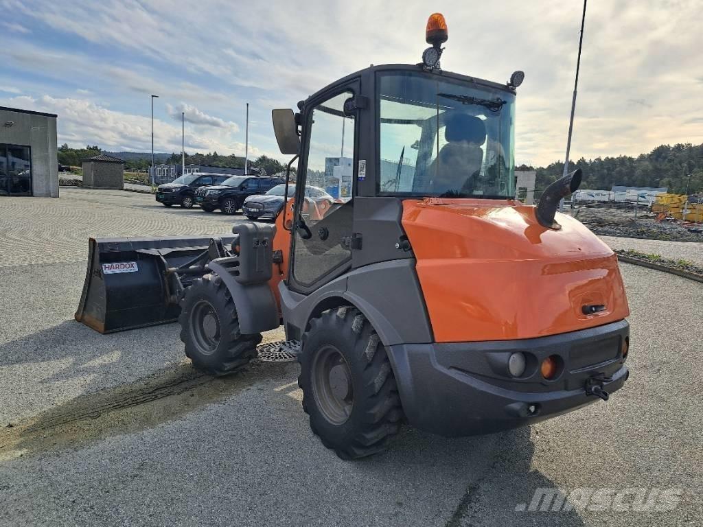 Hitachi ZW 75 Utovarivači na točkove