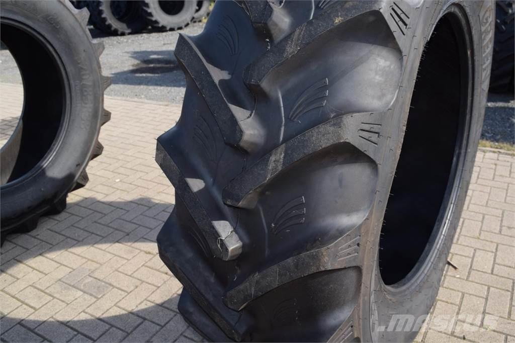  520/85R38 *GRI* Gume, točkovi i felne