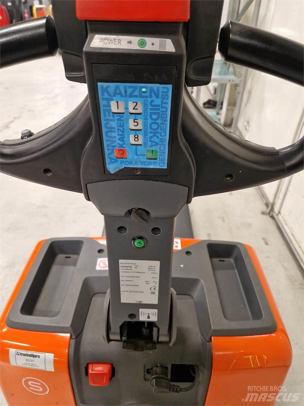 Toyota LWE130 Nisko podizni električni viljuškar