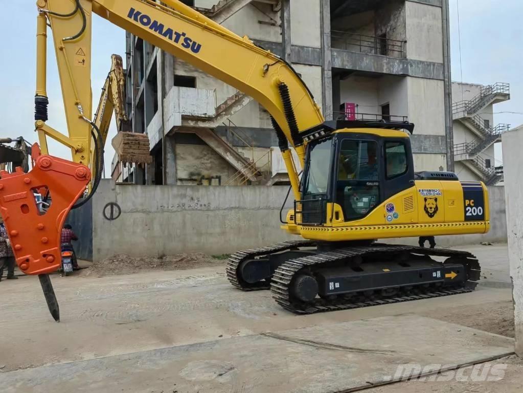 Komatsu PC 200-7L Bageri guseničari