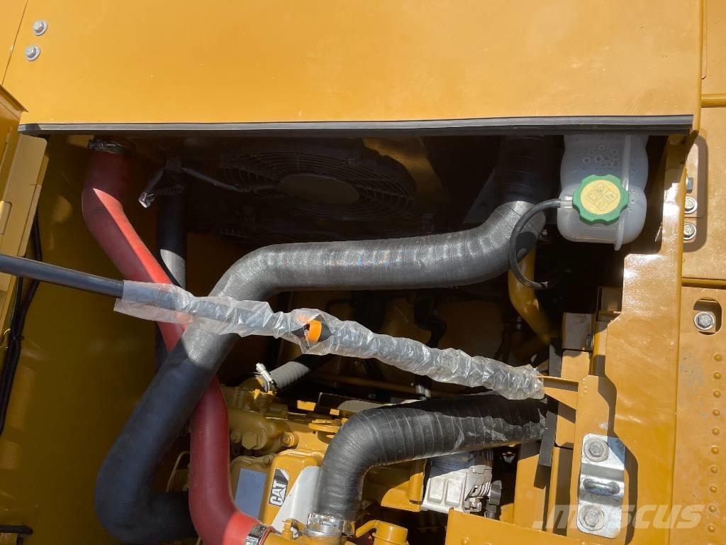 CAT 320 GC Bageri guseničari