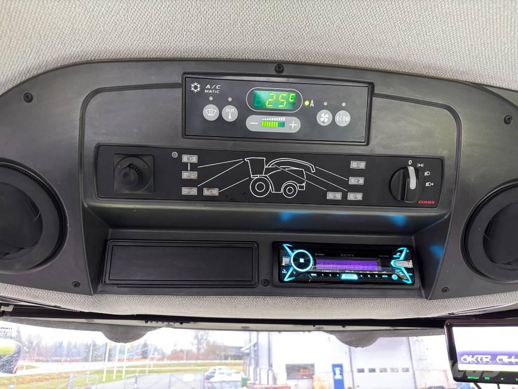 CLAAS Jaguar 930 Mašine za stočnu hranu sa sopstvenim pogonom