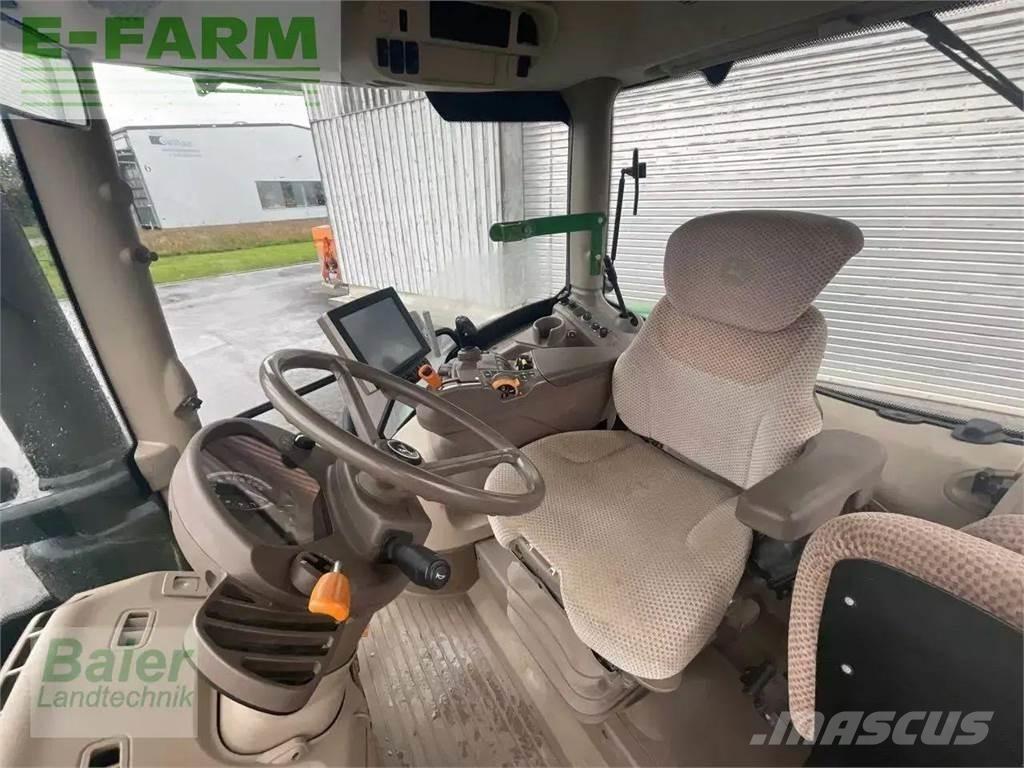 John Deere 6215r Traktori