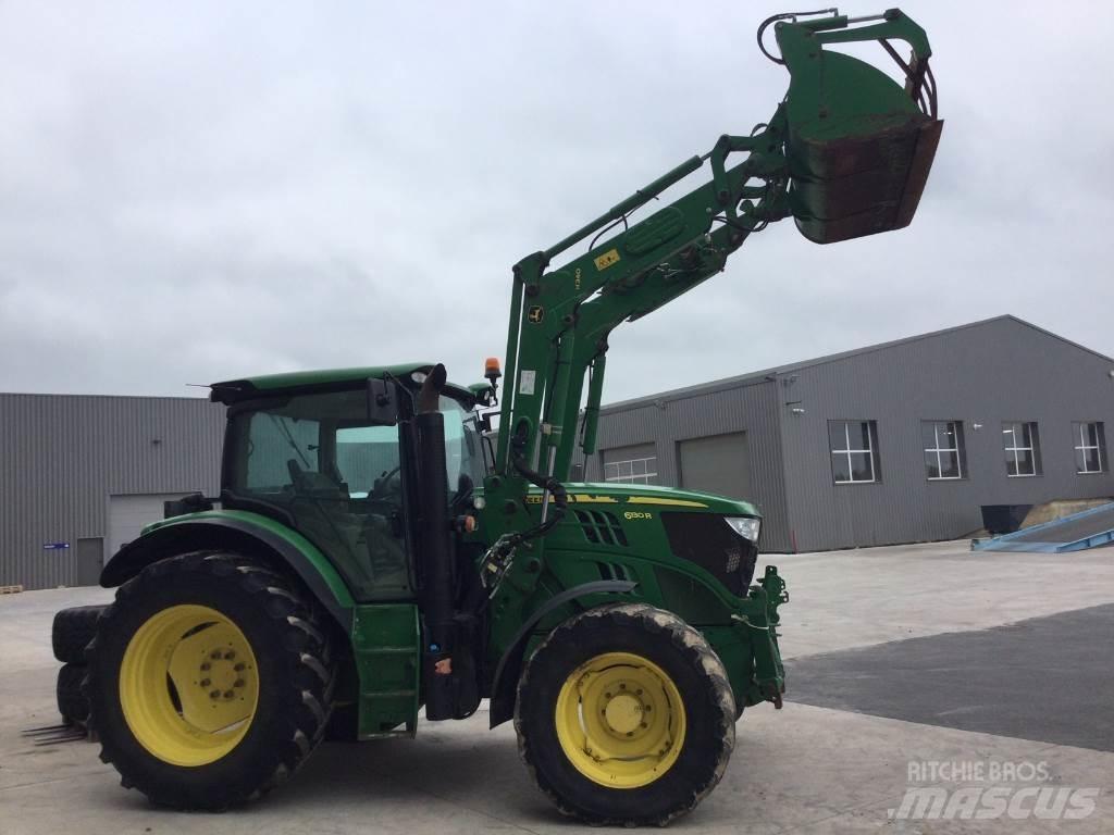 John Deere 6130R Traktori