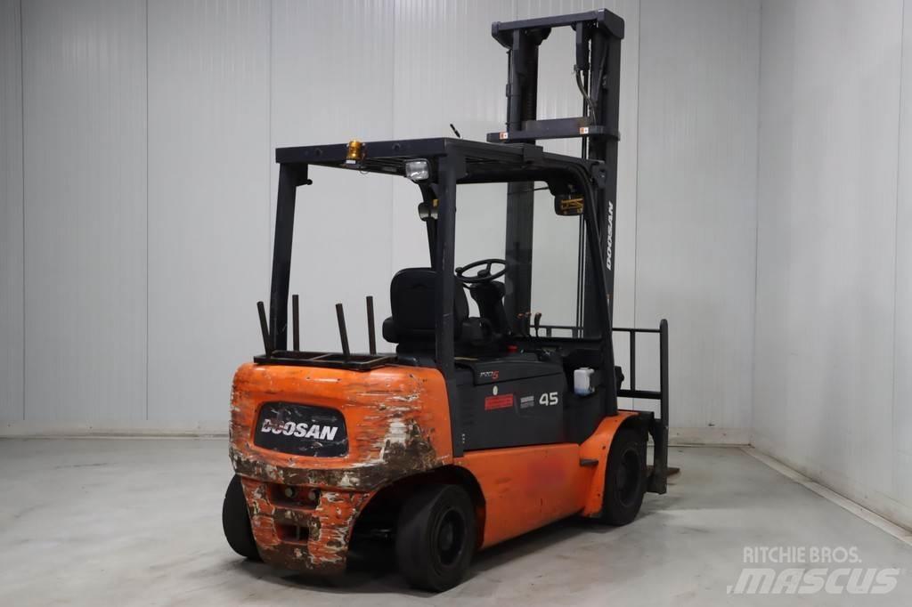 Doosan B45X-5 Električni viljuškari