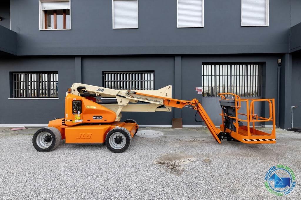 JLG M450AJ Zglobne podizne platforme