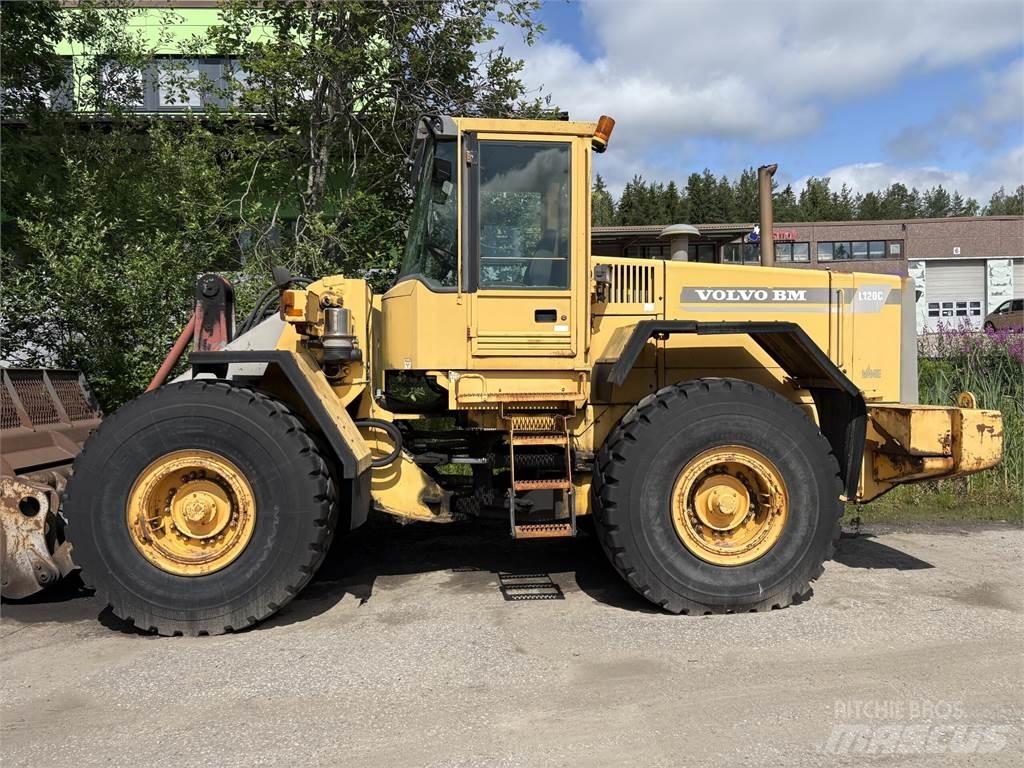 Volvo L120 C Utovarivači na točkove