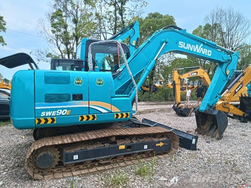 Sunward SWE 90 Midi bageri 7t – 12t