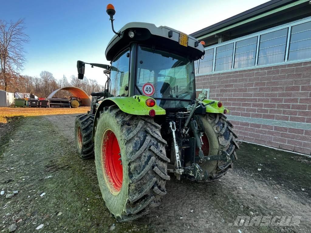 CLAAS Atos 350 Traktori