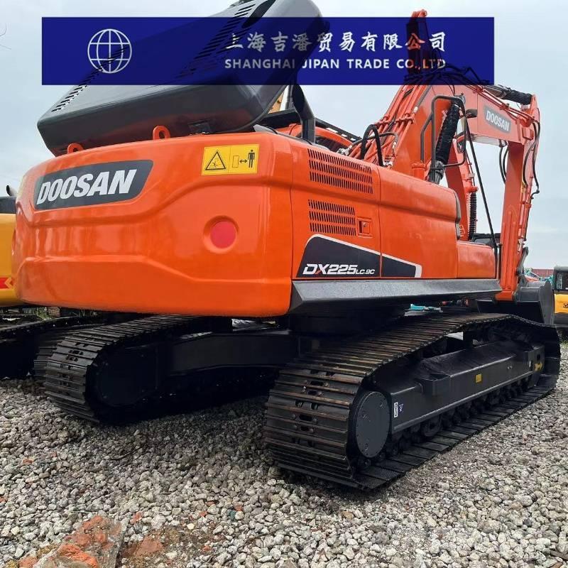 Doosan DX 225 Bageri guseničari