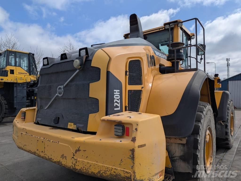 Volvo L 220 H Utovarivači na točkove