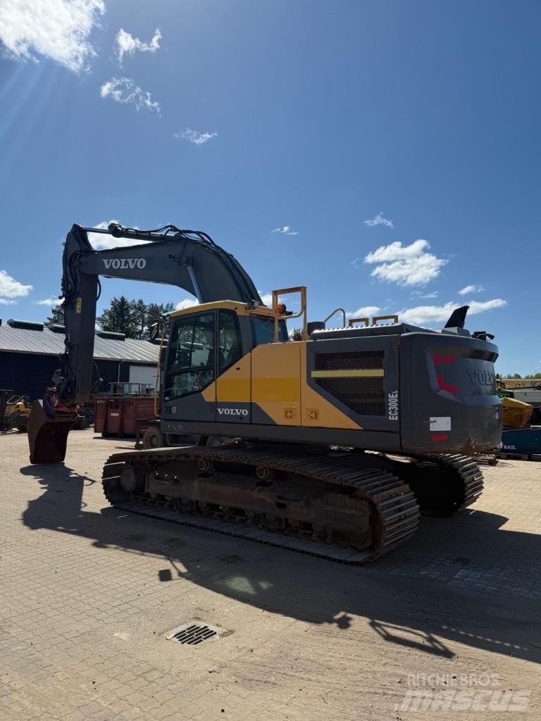 Volvo EC 300 EL Bageri guseničari