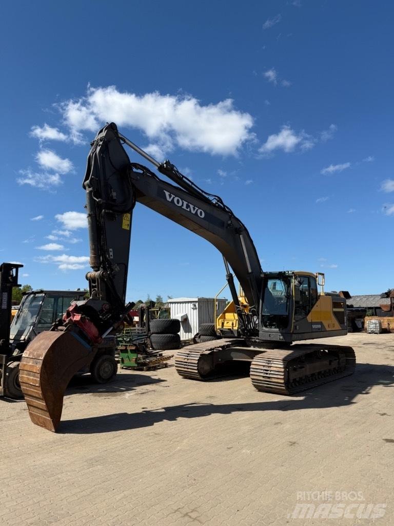 Volvo EC 300 EL Bageri guseničari