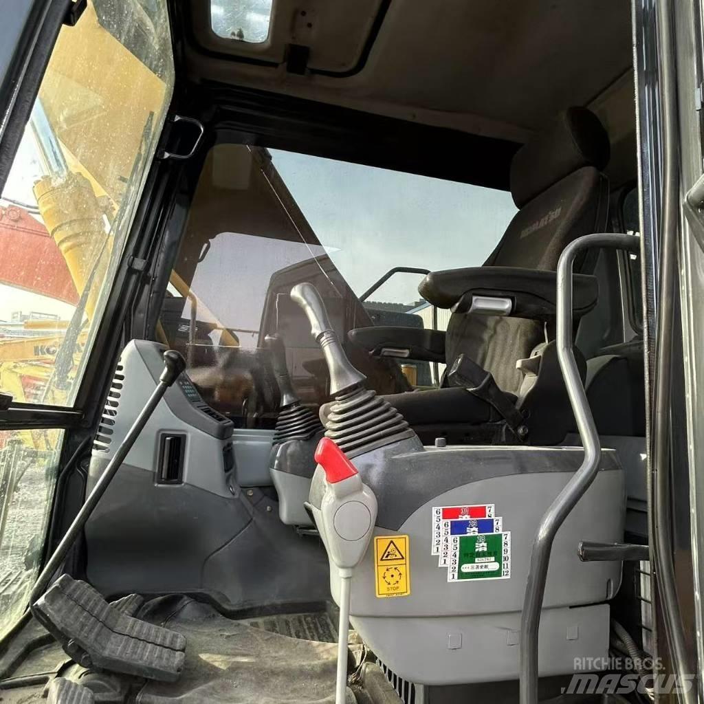 Komatsu 160-7 Bageri guseničari