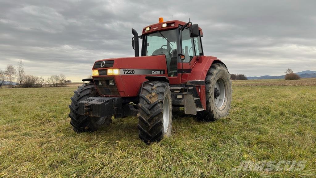 Case IH 7220 Magnum Traktori