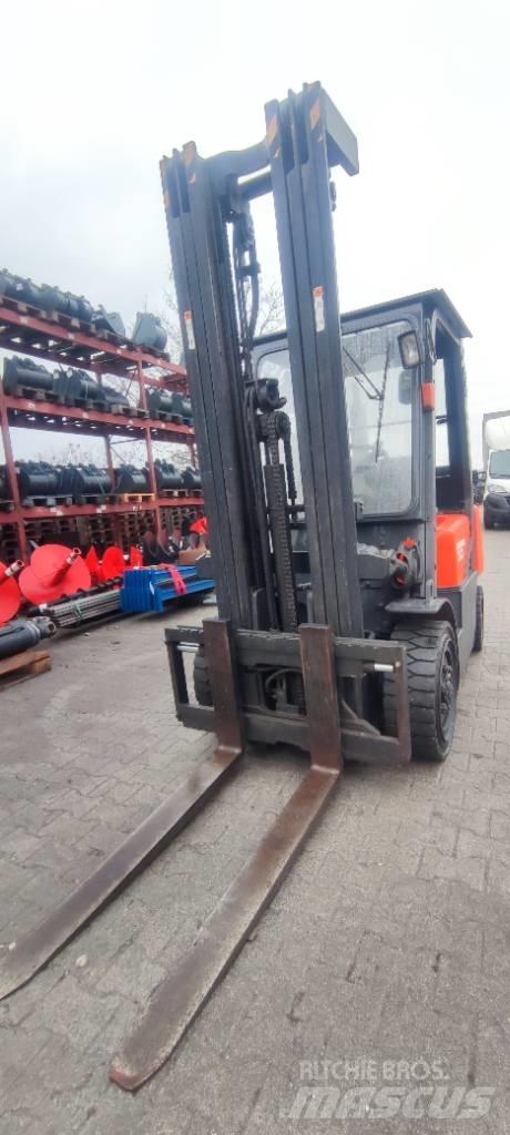 Doosan D 30 G Dizelski viljuškari