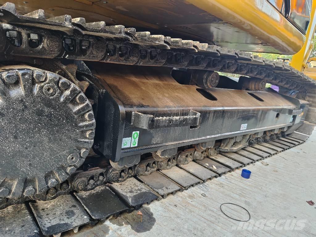 CAT 320d Bageri guseničari