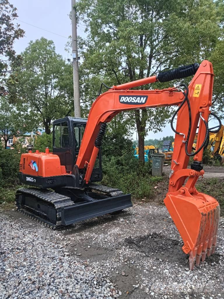 Doosan DH 60 Bageri guseničari