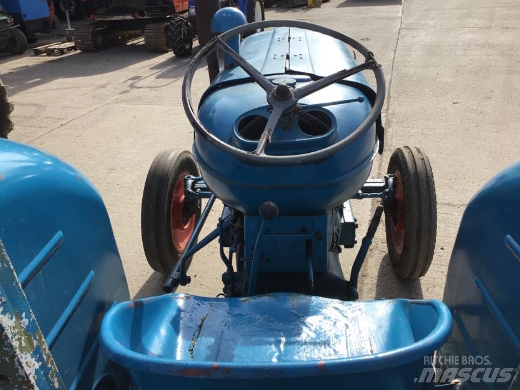 Fordson Power Major Traktori